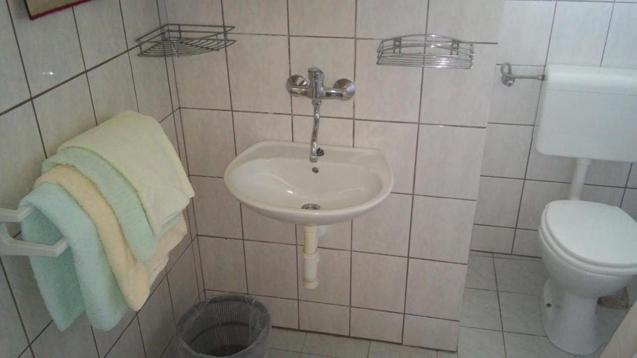 Apartments With A Parking Space Supetarska Draga - Donja, Rab - 11237 Ngoại thất bức ảnh